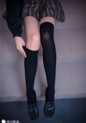 国产精品jk扒开腿做爽爽的视频